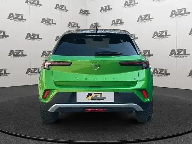 Gebraucht Opel Mokka-e Ultimate 100 kW (136 PS) 2023 Grün SUV