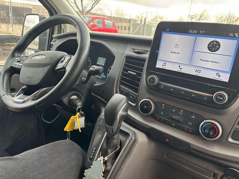 Gebraucht Ford Transit Custom 131 PS (96 kW) 2018 Weiß Van / Kleinbus