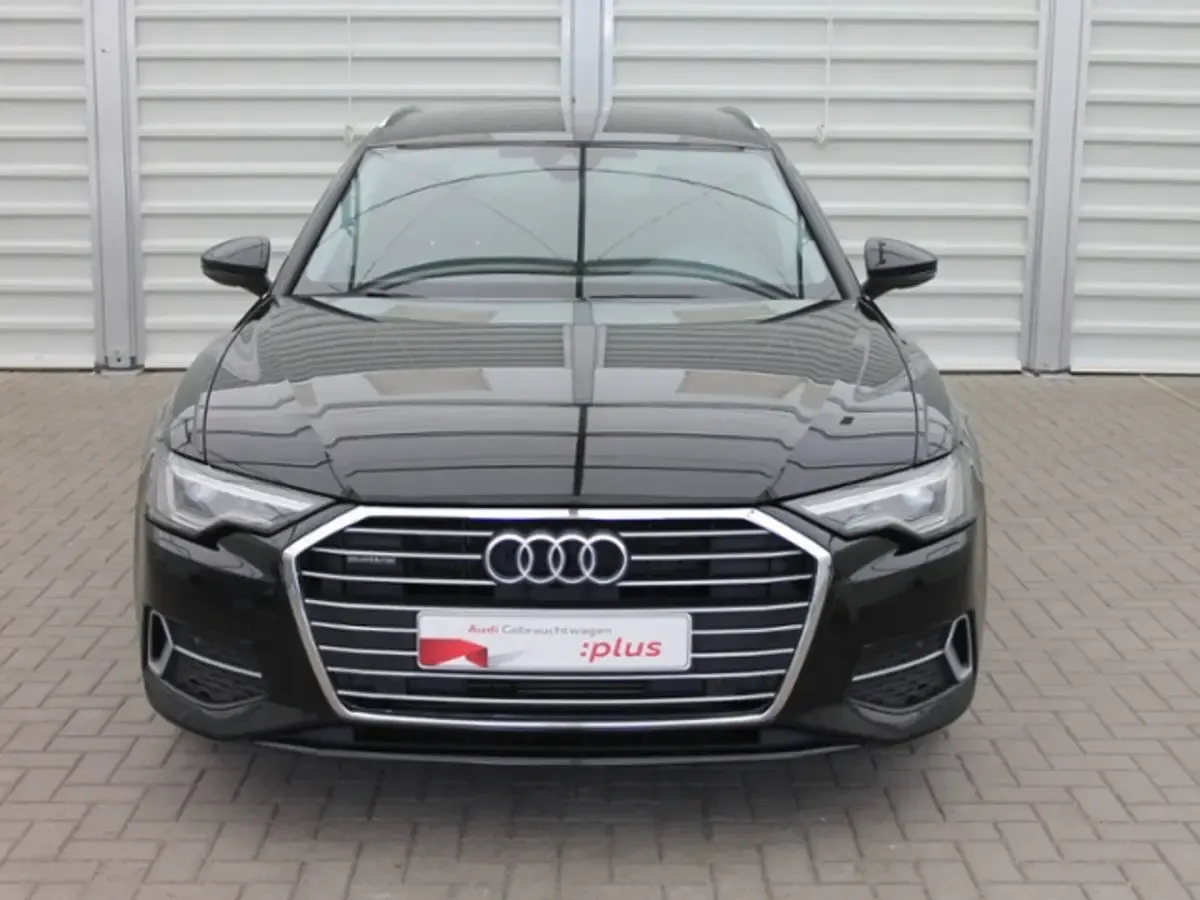 Gebraucht Audi A6 Sport 299 PS (219 kW) 2023 Schwarz Kombi