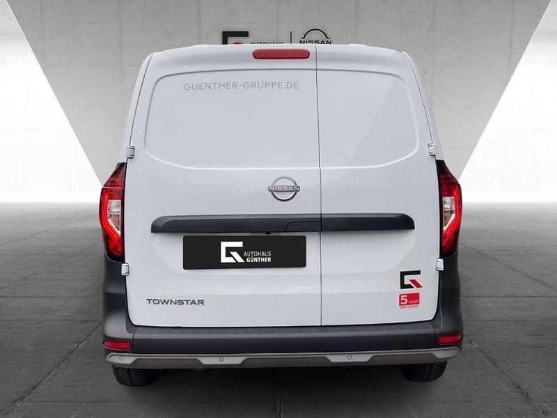 Gebraucht Nissan Townstar Acenta 131 PS (96 kW) 2025 Mineral white (s) Limousine