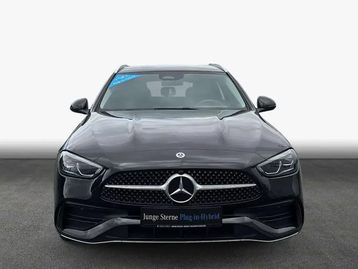 Gebraucht Mercedes C300 204 PS (150 kW) 2023 Schwarz Kombi