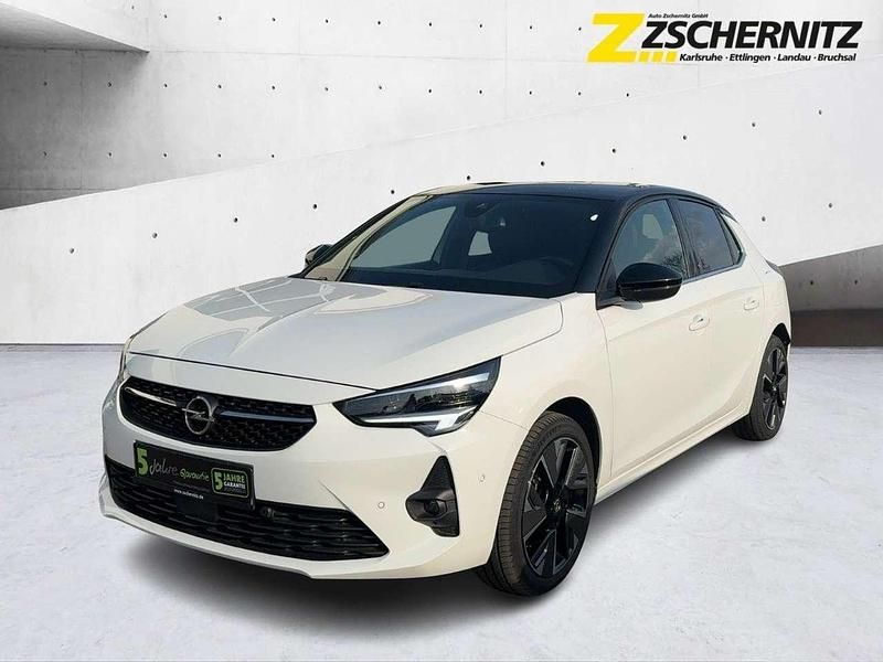 Gebraucht Opel Corsa-e GS Line 100 kW (136 PS) 2022 Jade weiss/arktis weiss Kleinwagen