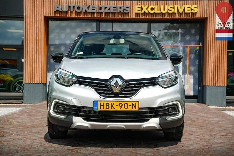 Gebraucht Renault Captur Intens 150 PS (110 kW) 2019 Grau SUV
