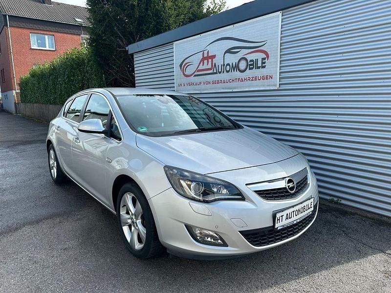 Gebraucht 2010 Opel Astra Limousine | 3.699 € (Fairer Preis) - Bild 1/4