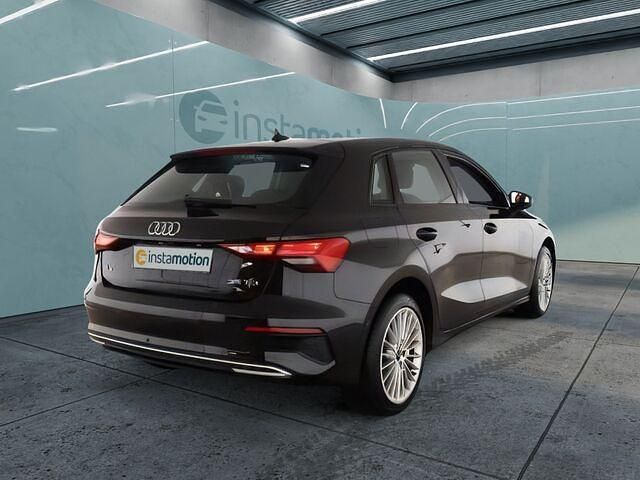 Gebraucht Audi A3 Ambiente 150 PS (110 kW) 2024 Schwarz Limousine
