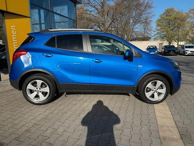 Usado Opel Mokka X Active 116 HP (85 kW) 2017 Azul SUV