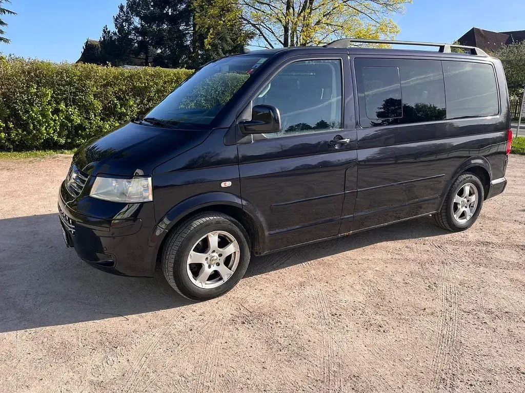 Gebraucht VW Multivan 150 PS (110 kW) 2009 Schwarz Van / Kleinbus