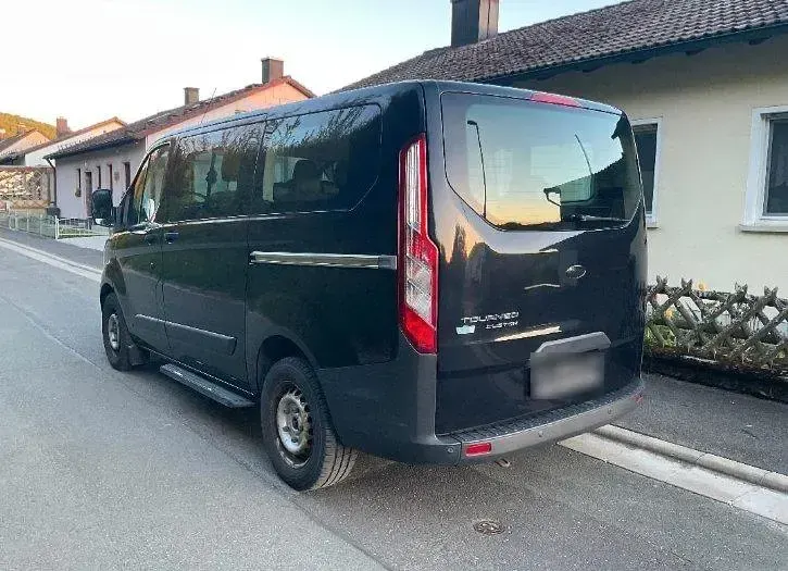 Gebraucht Ford Transit Custom 125 PS (91 kW) 2014 Schwarz Van / Kleinbus