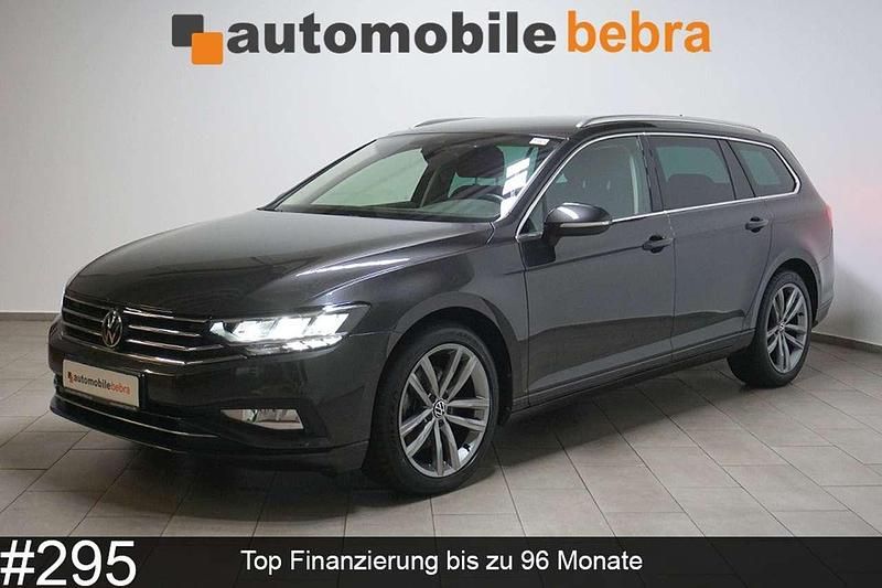 Grau Gebraucht 2020 VW Passat Kombi | 18.490 € (Fairer Preis) - Bild 1/4