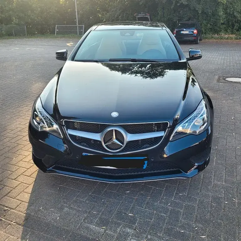 Gebraucht Mercedes E320 272 PS (200 kW) 2016 Schwarz