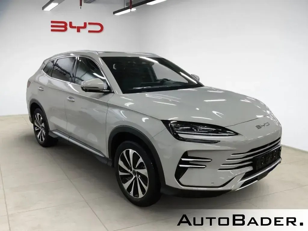 Gebraucht BYD Seal U Design 324 PS (238 kW) 2025 Grau SUV