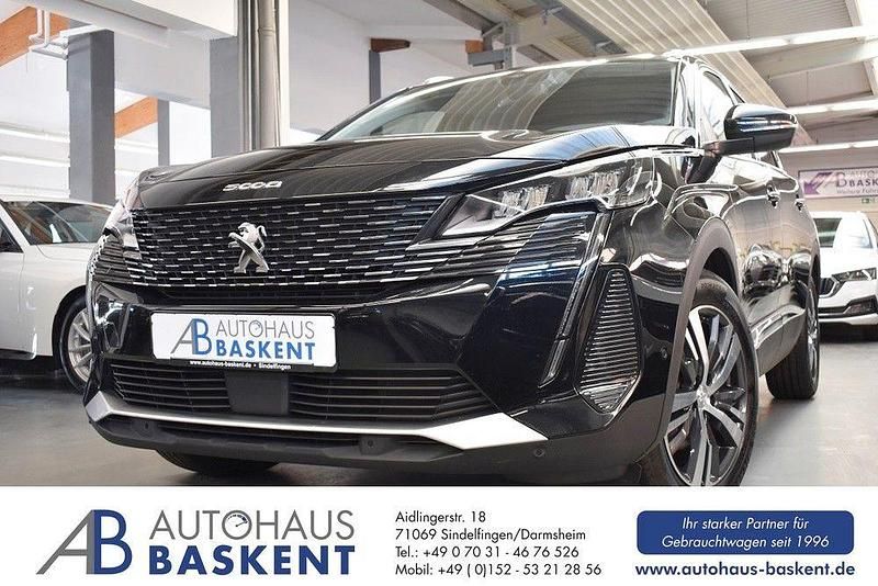 Schwarz Gebraucht 2022 Peugeot 5008 Allure Van / Kleinbus | 31.890 € (Fairer Preis) - Bild 1/4
