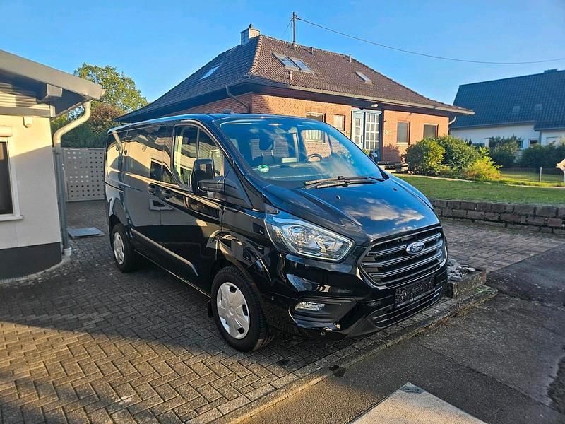 Schwarz Gebraucht 2021 Ford Transit Custom Van / Kleinbus | 27.499 € (Superpreis) - Bild 1/4