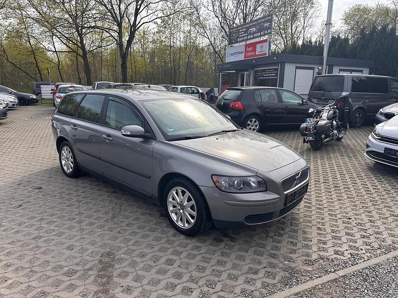 Gebraucht Volvo V50 174 PS (127 kW) 2006 Silber Kombi