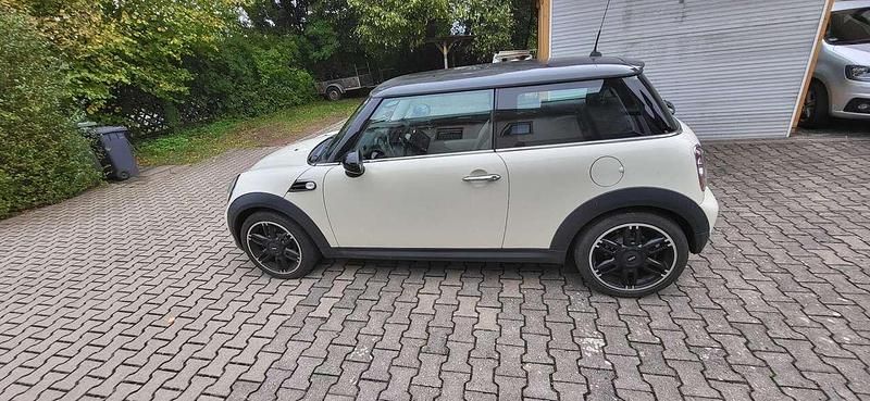 Gebraucht Mini Cooper 122 PS (89 kW) 2012 Kleinwagen