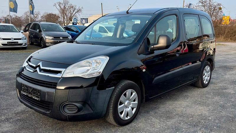 Gebraucht Citroën Berlingo 98 PS (72 kW) 2011 Schwarz Van / Kleinbus