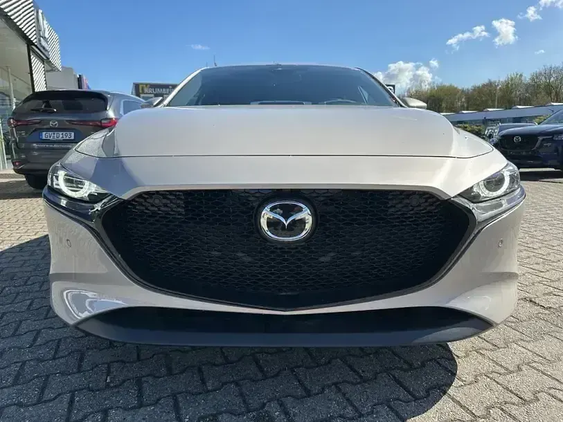 Neu Mazda 3 Exclusive-Line 140 PS (102 kW) 2026 Platinum quartz m Limousine