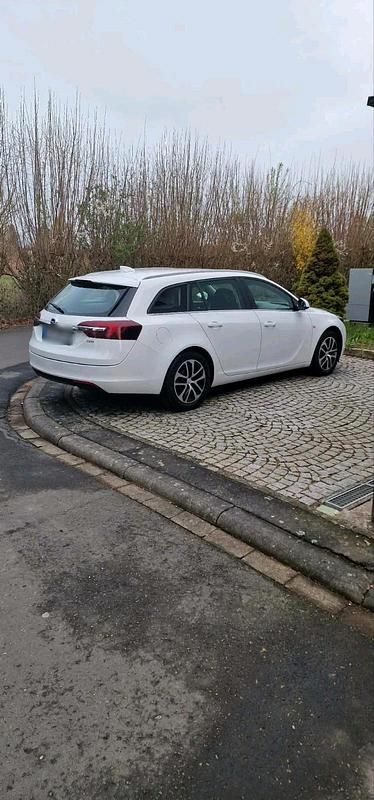 Gebraucht Opel Insignia 2017 Weiß Kombi