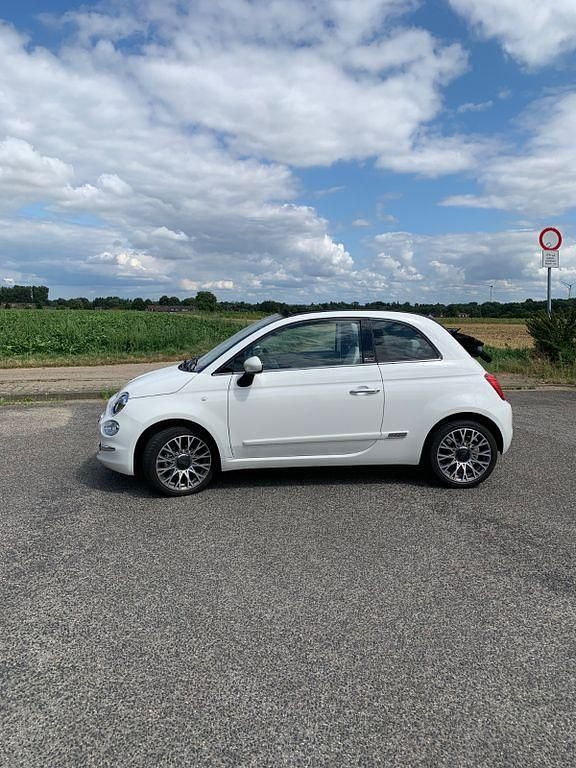 Weiß Gebraucht 2021 Fiat 500C Dolcevita Cabrio | 12.490 € (Guter Preis) - Bild 1/4