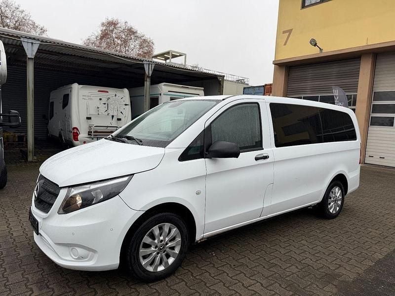 Weiß Gebraucht 2020 Mercedes Vito Kombi | 14.990 € (Guter Preis) - Bild 1/4
