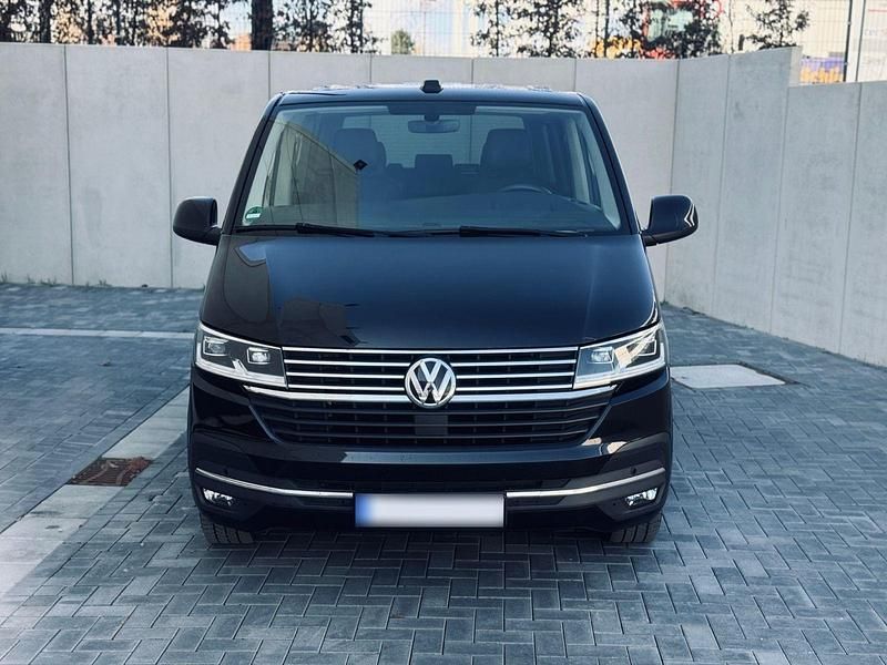 Gebraucht VW Multivan 150 PS (110 kW) 2021 Schwarz Van