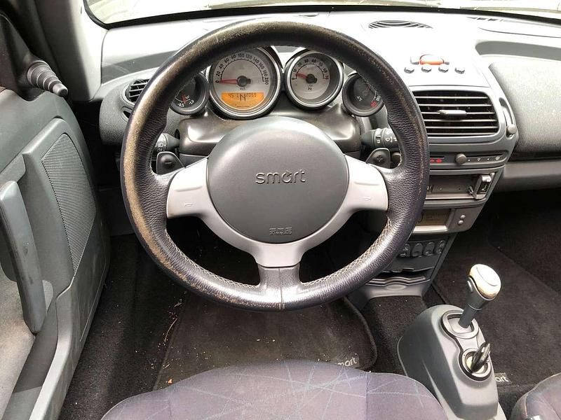 Gebraucht Smart Roadster 98 PS (72 kW) 2003 Schwarz Cabrio