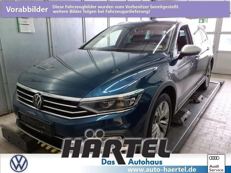 Gebraucht VW Passat Alltrack 200 PS (147 kW) 2022 Aquamarinblau (blue), metallic Kombi