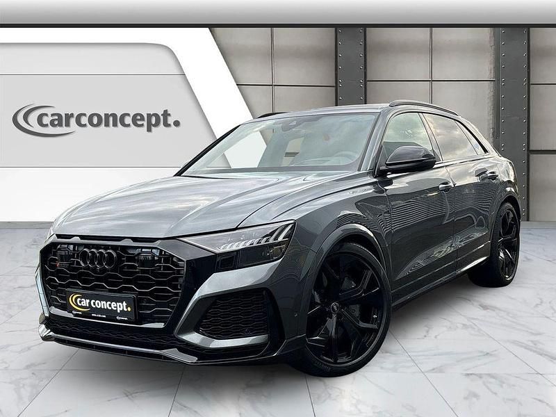 Grau Gebraucht 2024 Audi RS Q8 Sport SUV | 109.900 € - Bild 1/4