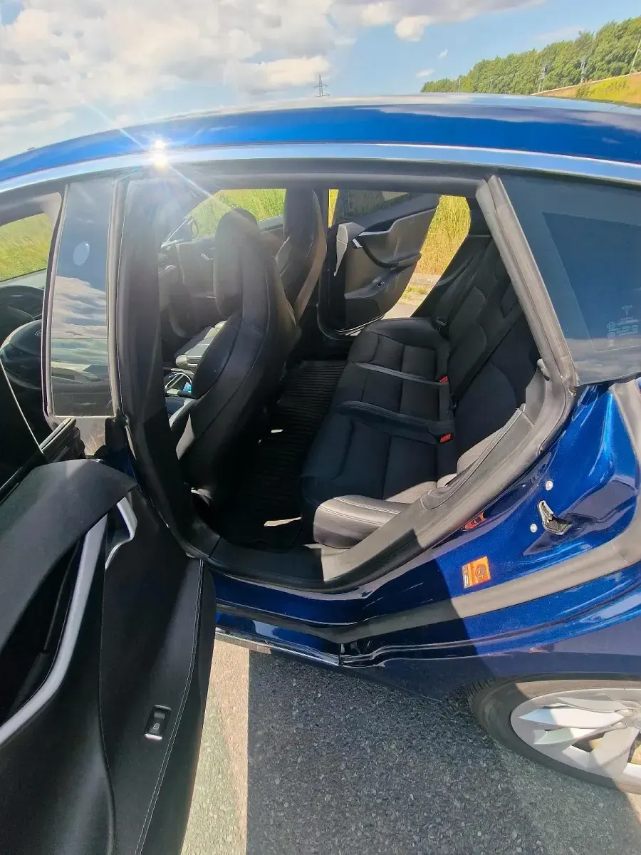 Gebraucht Tesla Model S 386 kW (525 PS) 2018 Blau Kleinwagen