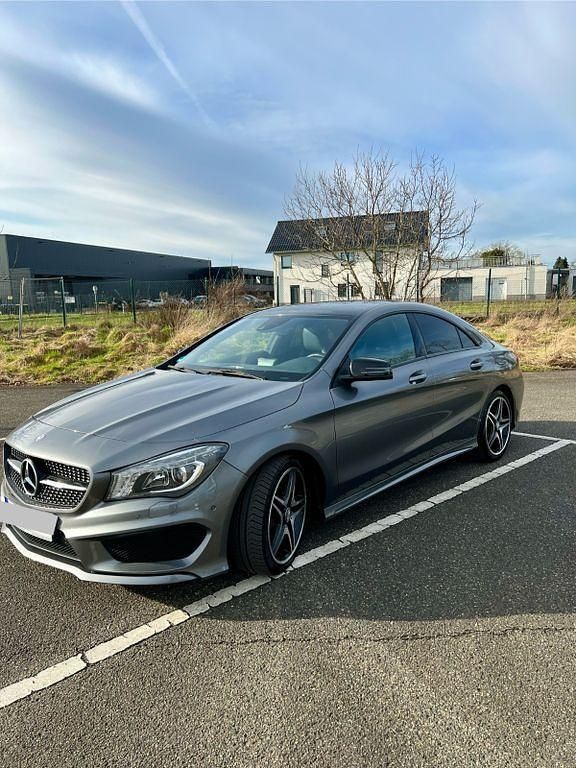 Gebraucht Mercedes CLA220 AMG line 170 PS (125 kW) 2013 Grau Limousine