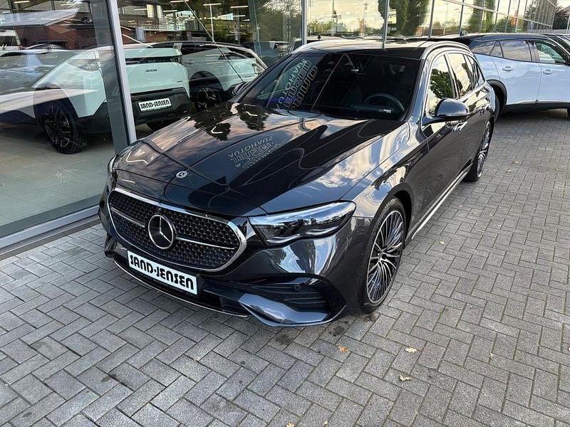 Gebraucht Mercedes E220 AMG Line Premium 197 PS (144 kW) 2024 Grafitgrau metallic Kombi