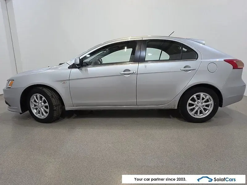Gebraucht Mitsubishi Lancer Sportback 116 PS (85 kW) 2013 Grau Limousine
