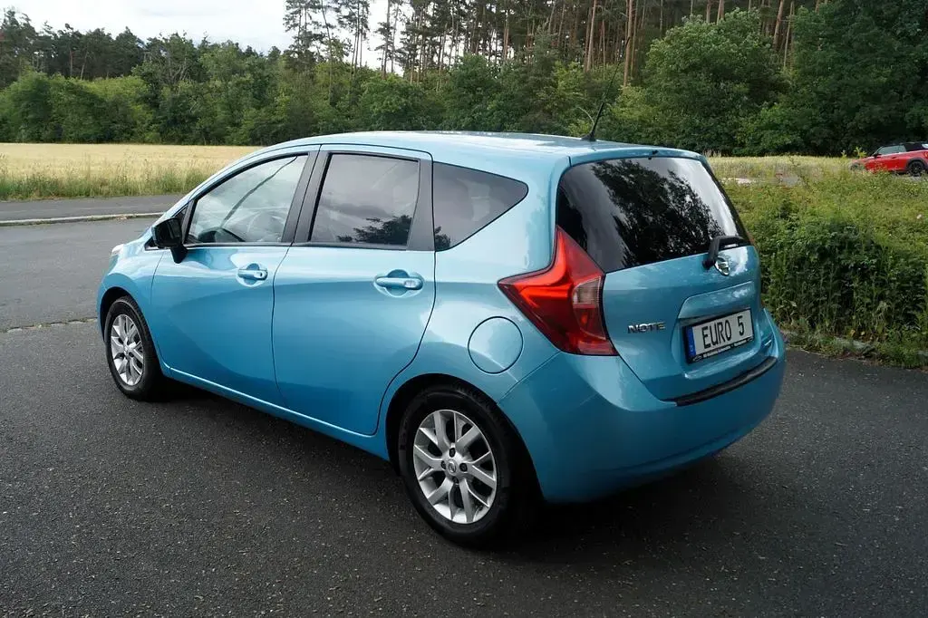Gebraucht Nissan Note 360º 90 PS (66 kW) 2014 Blau Kleinwagen