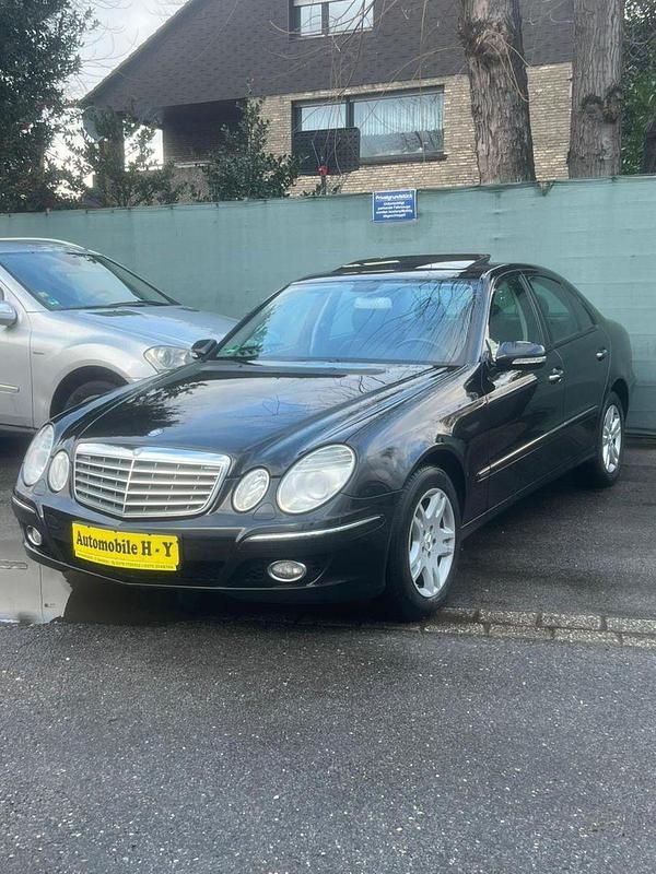 Second-hand Mercedes E350 272 CP (200 kW) 2006 Negru Berlinǎ