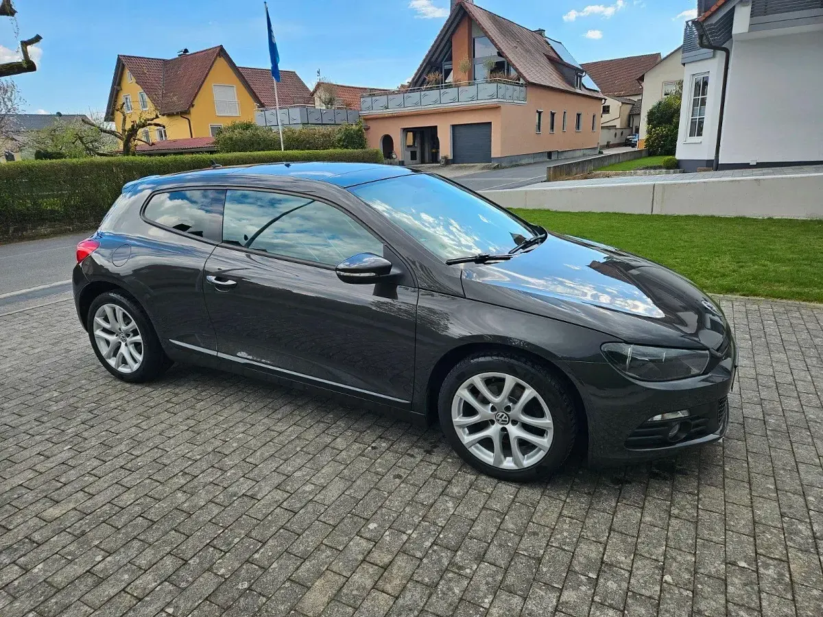 Gebraucht VW Scirocco 160 PS (117 kW) 2009 Coupé