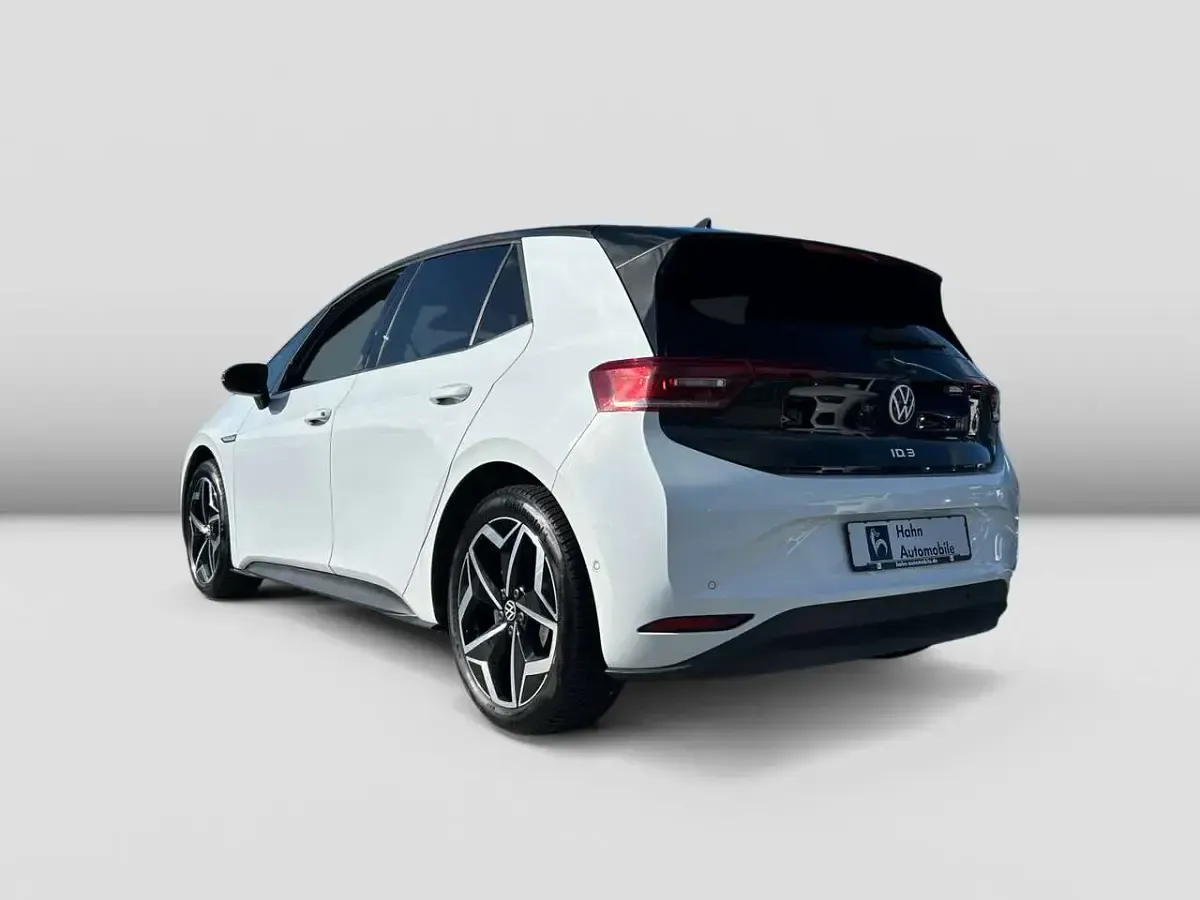 Usata VW ID.3 Pro 150 kW (204 CV) 2023 Bianco Utilitaria
