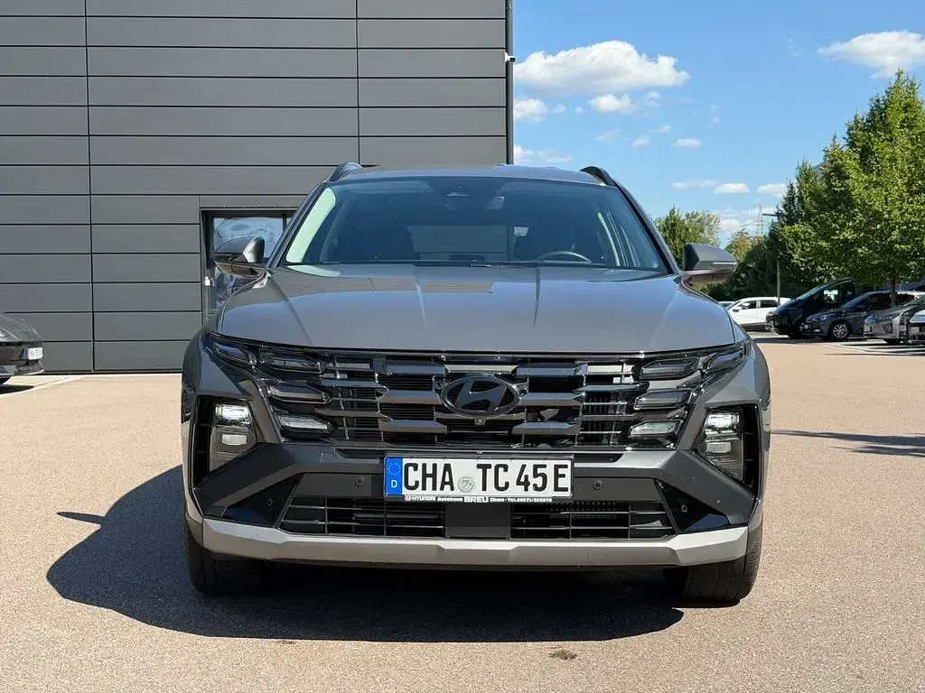 Gebraucht Hyundai Tucson Prime 179 PS (131 kW) 2024 Grau SUV