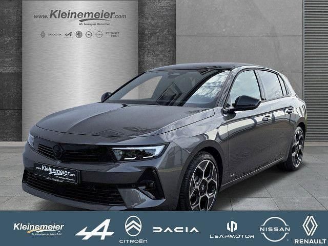 Vulkangrau (metallic) Gebraucht 2023 Opel Astra Ultimate Limousine | 28.990 € - Bild 1/4