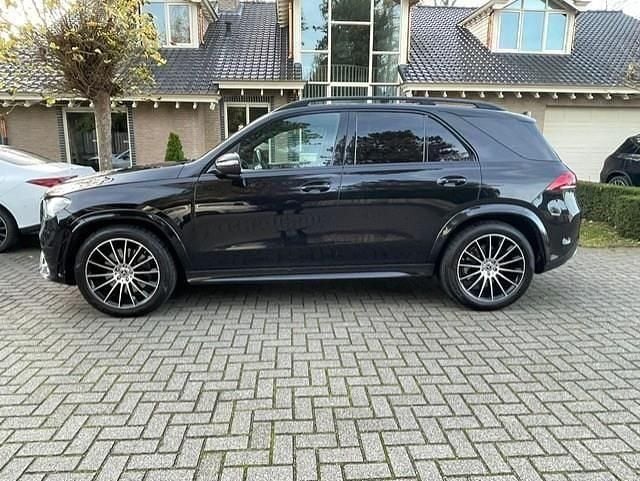 Gebraucht Mercedes GLE300 AMG line 245 PS (180 kW) 2020 Schwarz SUV