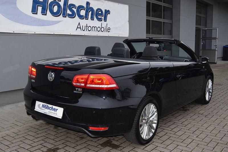 Gebraucht VW Eos Cup 122 PS (89 kW) 2015 Schwarz Cabrio