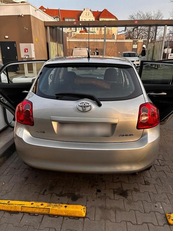 Gebraucht Toyota Auris 2007 Grau Kleinwagen