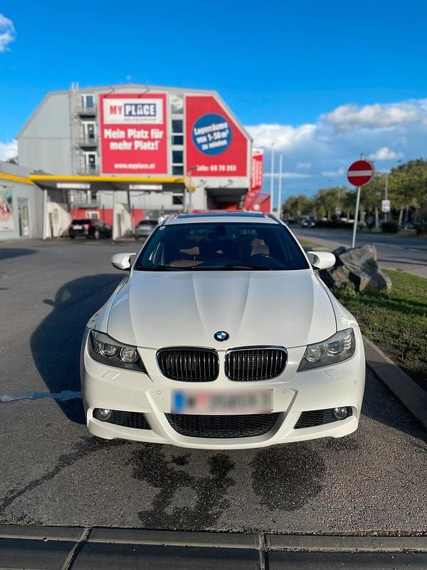 Gebraucht BMW 335 306 PS (225 kW) 2011 Weiß Kombi