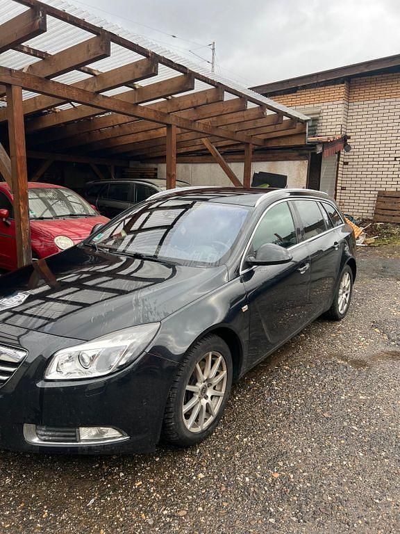 Gebraucht Opel Insignia Innovation 250 PS (183 kW) 2012 Schwarz Kombi