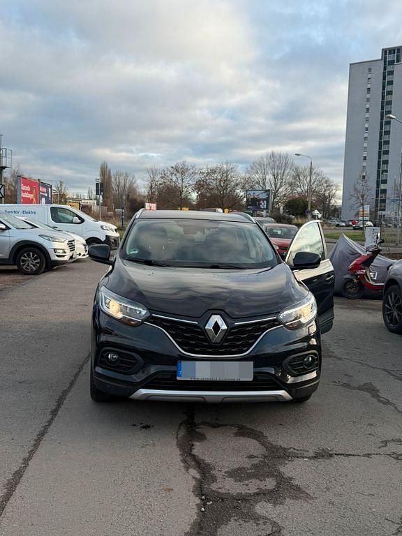 Gebraucht Renault Kadjar LIMITED 140 PS (102 kW) 2019 Schwarz SUV
