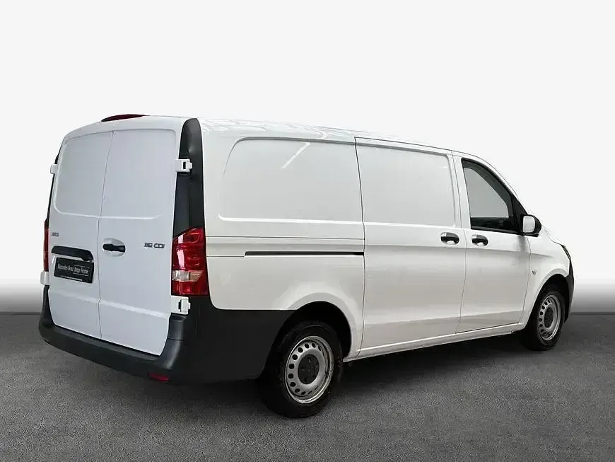 Gebraucht Mercedes Vito 163 PS (119 kW) 2024 Weiß Van