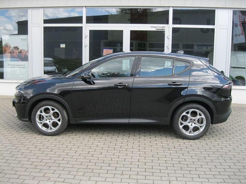 Gebraucht Alfa Romeo Tonale Sprint 131 PS (96 kW) 2023 Schwarz SUV
