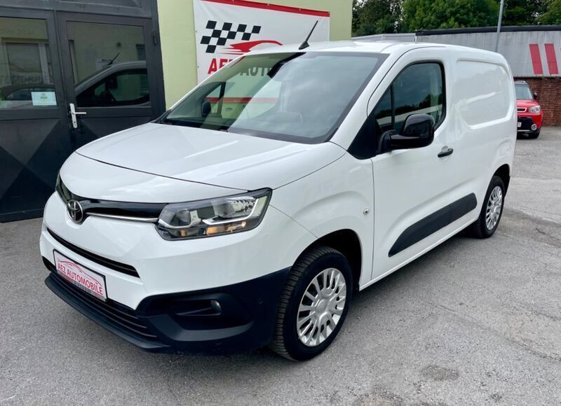 Weiß Gebraucht 2022 Toyota Proace City Van | 17.950 € (Fairer Preis) - Bild 1/4