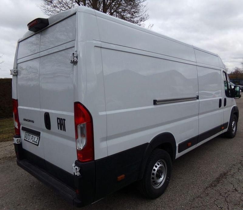 Gebraucht Fiat Ducato 179 PS (131 kW) 2024 Weiß Van