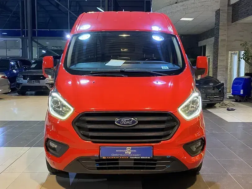 Gebraucht Ford Transit Custom 131 PS (96 kW) 2020 Rot Van / Kleinbus