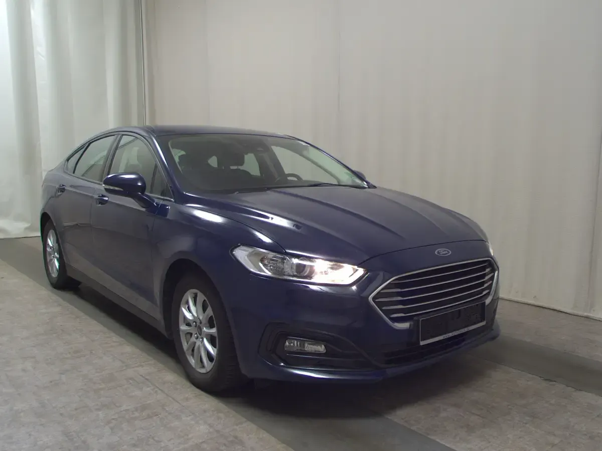 Gebraucht Ford Mondeo Business Edition 150 PS (110 kW) 2020 Blau Limousine